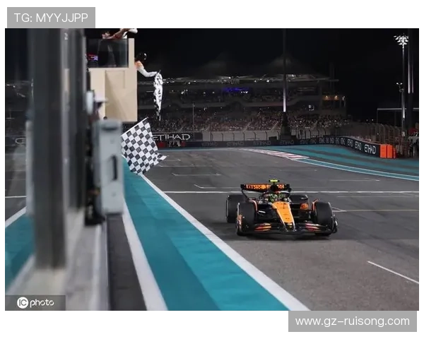 F1赛季收官各队策略博弈再掀高潮车手争夺年度荣誉激烈角逐战况